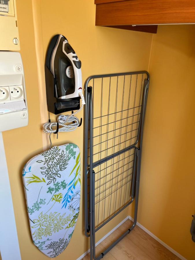 Joli Mobil-Home De Vacances, Ideal Pour Les Familles Rocbaron Екстериор снимка
